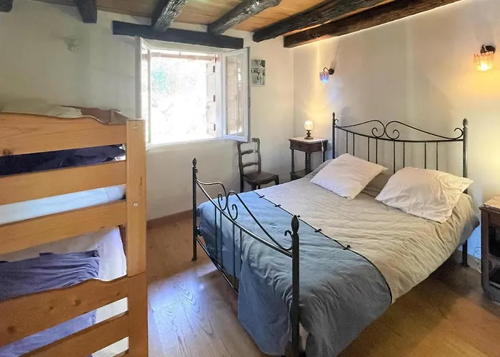 2 Bedroom Cozy In * 比达雷