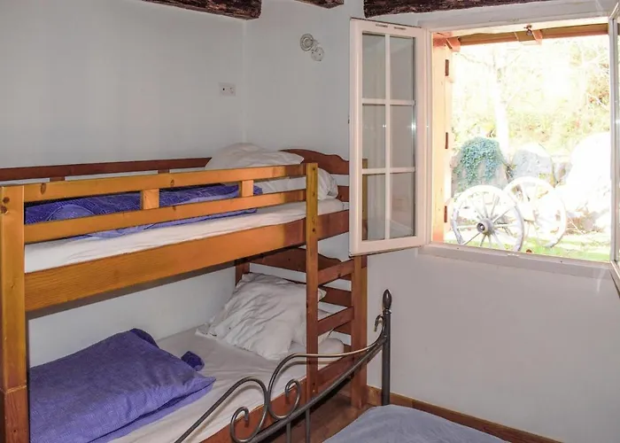 2 Bedroom Cozy In * 比达雷